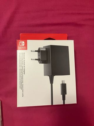 Nintendo Switch Lite Dorada + Juego Zelda