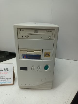 Caja PC AT Antigua 