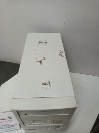 Caja PC AT Antigua 