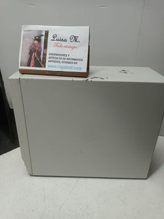 Caja PC AT Antigua 