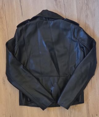 Chaqueta de cuero Zara