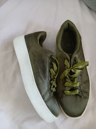 Zapatillas verdes talla 36