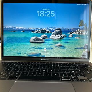 MacBook Air M1 256GB/8GB Ram Plata
