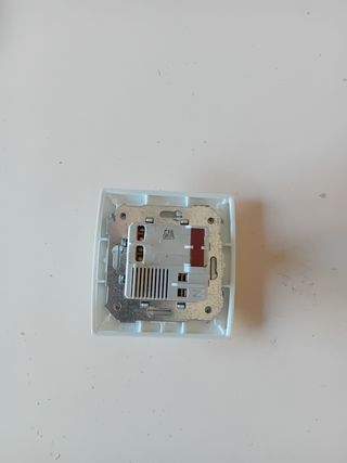 Diferencial empotrable Simon 75417-30 16A - 10mA