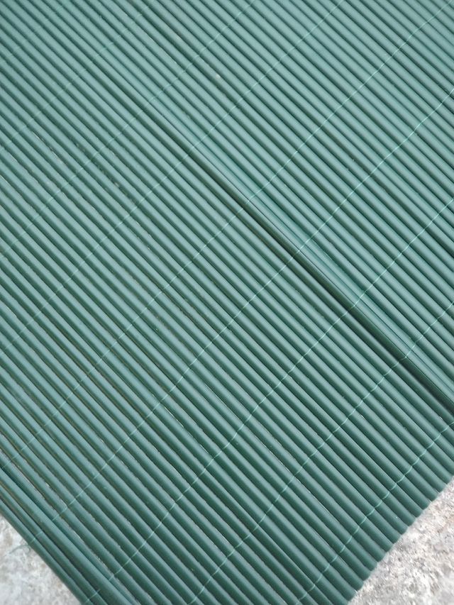 Bastão de meia haste em PVC verde