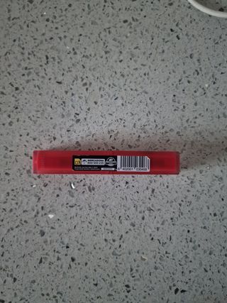 Labial 12H Lasting Lips Rojo Nuevo