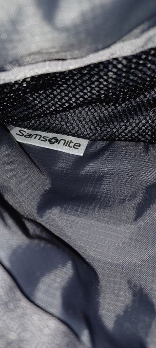 Cartera de viaje Samsonite gris