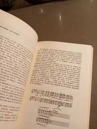 En el piano con Claude Debussy