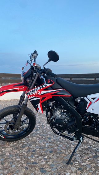 Moto Rieju 49cc 2022 en perfecto estado