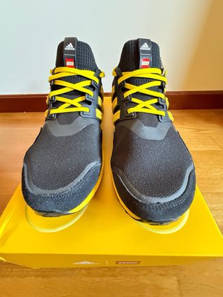 Zapatillas Adidas Ultraboost DNA x LEGO Talla 46