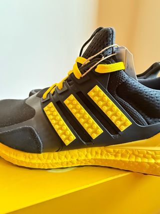 Zapatillas Adidas Ultraboost DNA x LEGO Talla 46