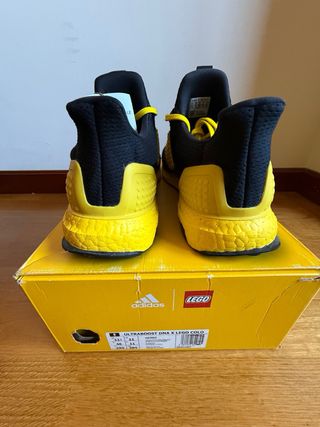 Zapatillas Adidas Ultraboost DNA x LEGO Talla 46
