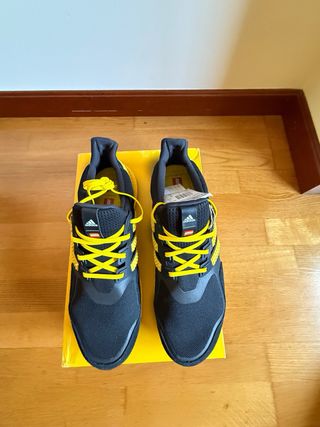 Zapatillas Adidas Ultraboost DNA x LEGO Talla 46