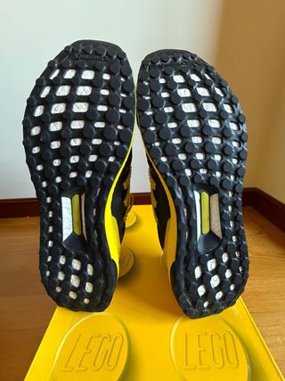 Zapatillas Adidas Ultraboost DNA x LEGO Talla 46