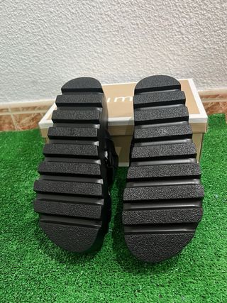 Sandalias negras plataforma