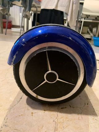 Hoverboard Eléctrico Azul con protección en ruedas