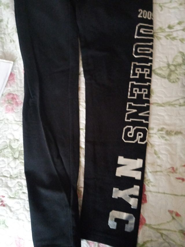 Conjunto Sudadera y Pantalón NYC