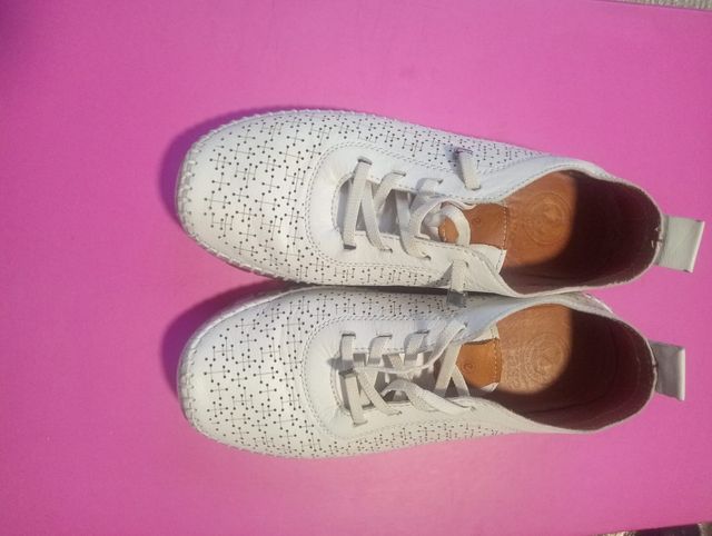 Zapatillas Erase Blancas