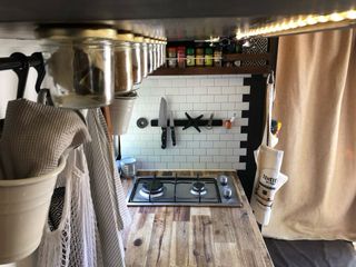 Mercedes-Benz 609D 1989