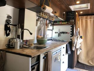 Mercedes-Benz 609D 1989