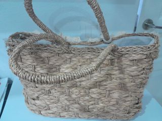 Bolso Cesta Artesanal Beige y Blanco