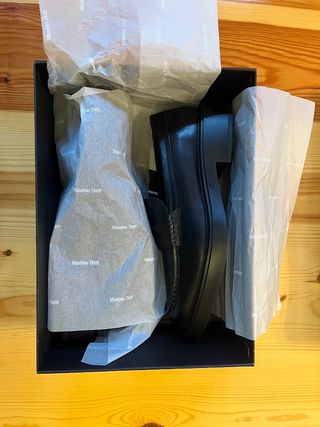 Mocasines Negros de Piel - Massimo Dutti Talla 43