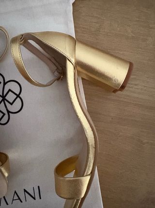 Sandalias Bimani Olivia Petite Doradas