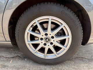 Llantas Mercedes Originales con gomas continental.