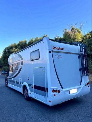 autocaravana perfilada dethleffs