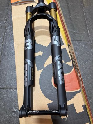 Horquilla Fox 34 SC SL 2025 100mm Remote NUEVA