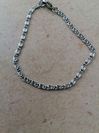 Pulsera de acero para mujer