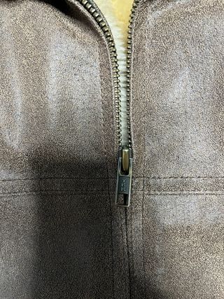 Chaqueta de piel vuelta marrón