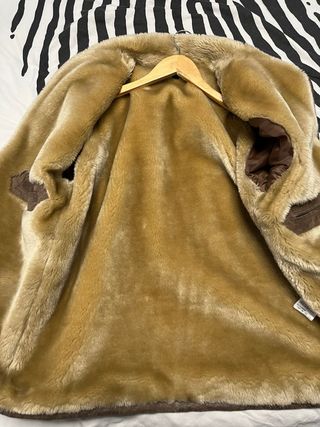 Chaqueta de piel vuelta marrón