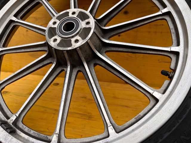 Rueda / llanta Delantera 19” Harley Davidson