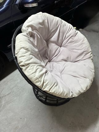 Butaca giratoria con cojín exterior