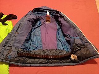 Traje de esquí para niño talla 10