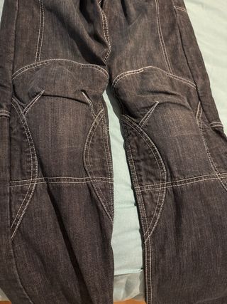 Pantalones de moto con protecciones