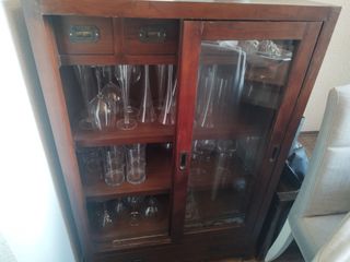 Vitrina rústica madera maciza y cristal 120x80 cm