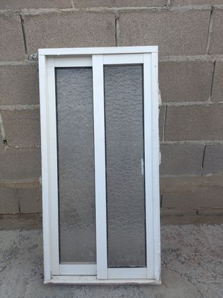 Ventana aluminio blanca corredera