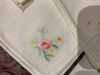 Lote 7 pañuelos bolsillo bordados flores