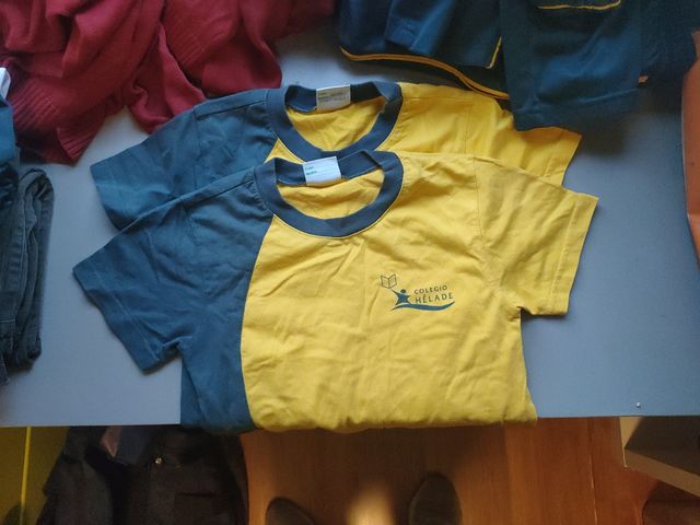 Uniforme escolar Colegio Hélade Talla 8