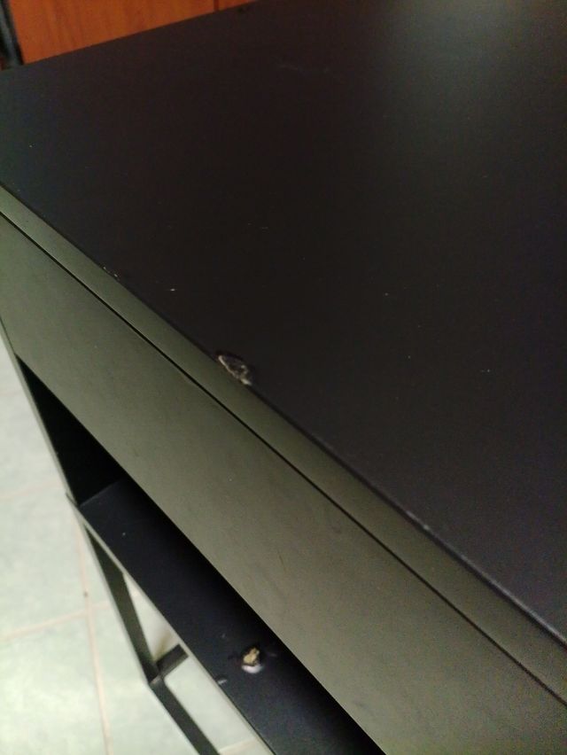 Comodino IKEA Vikhammer Nero