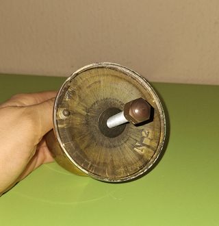 Pomo de puerta dorado