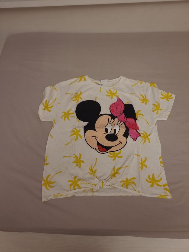 Camiseta Minnie Mouse con palmeras