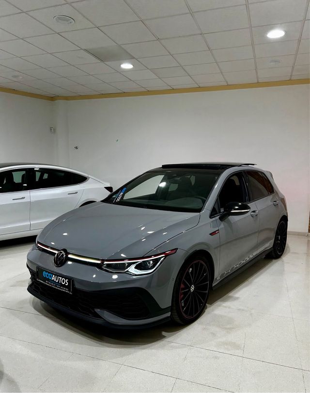 VW Golf GTI Clubsport 45 Aniversario - Akrapovic