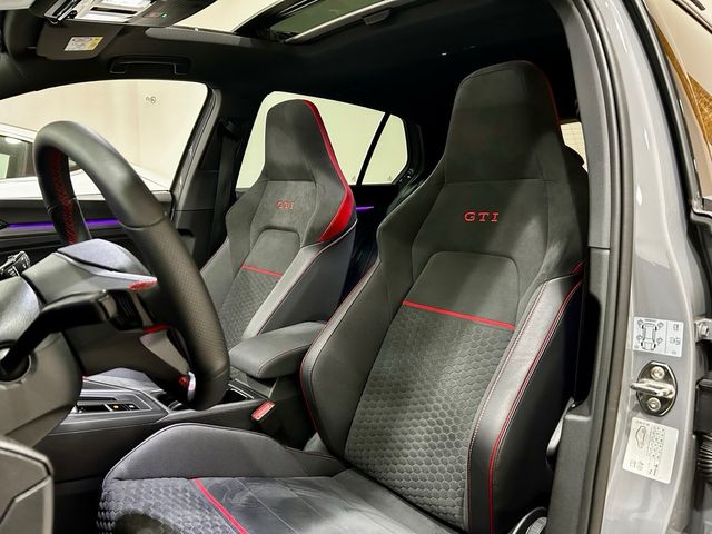 VW Golf GTI Clubsport 45 Aniversario - Akrapovic