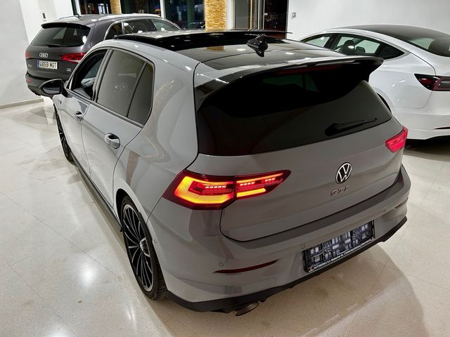 VW Golf GTI Clubsport 45 Aniversario - Akrapovic
