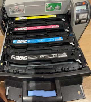 Impresora HP Láser Color Laserjet CP515n