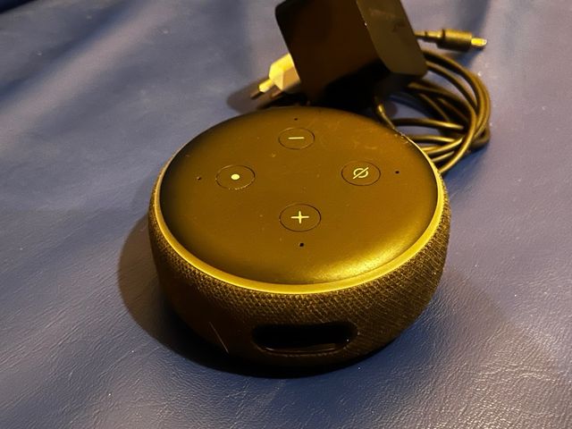 Amazon Echo Dot 3ª Gen Negro