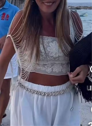 Top bordado  puntilla zara